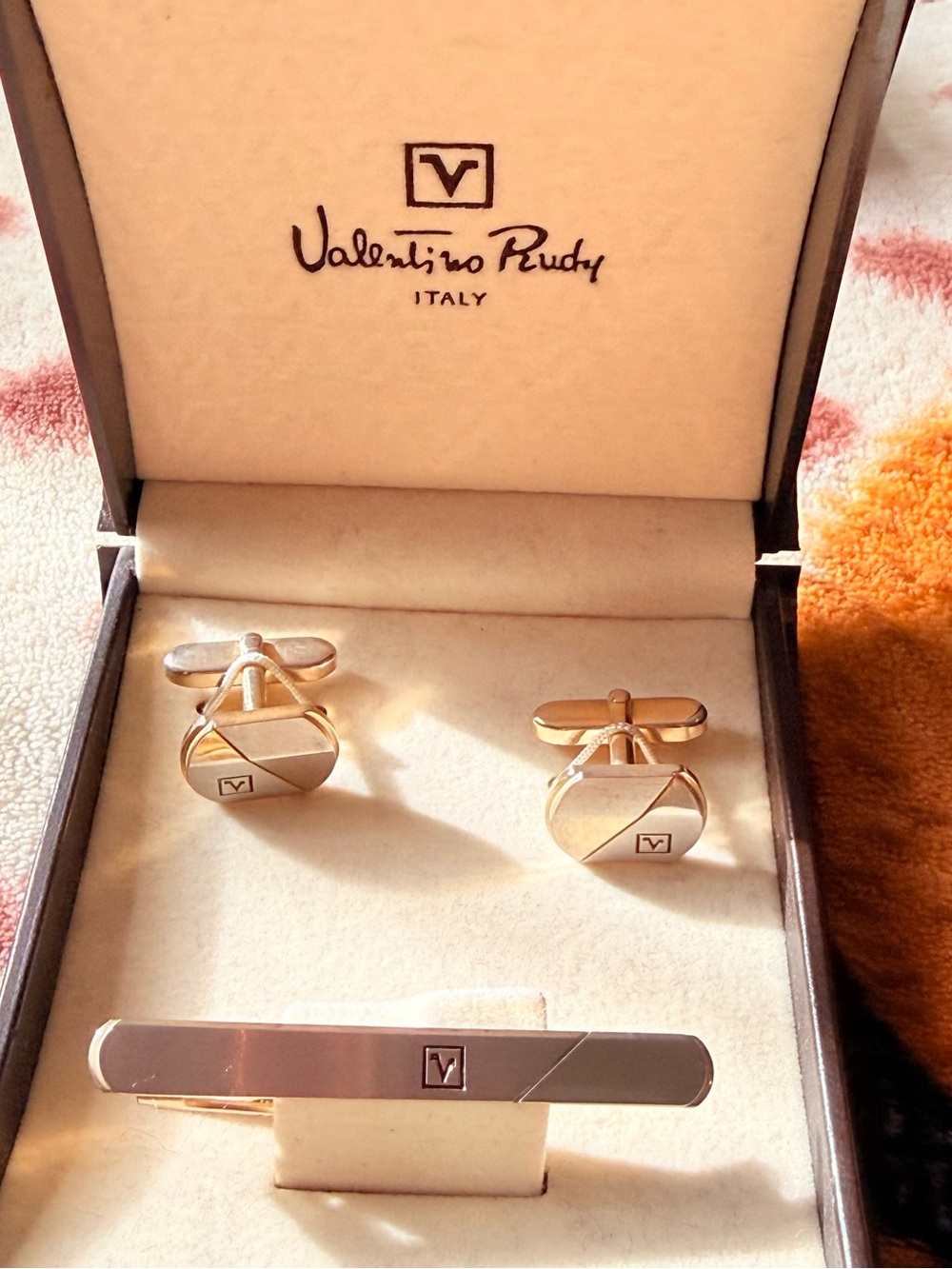 Valentino 1960s Two-Tone Gold and Silver Cufflinks with Matching Tie Bar